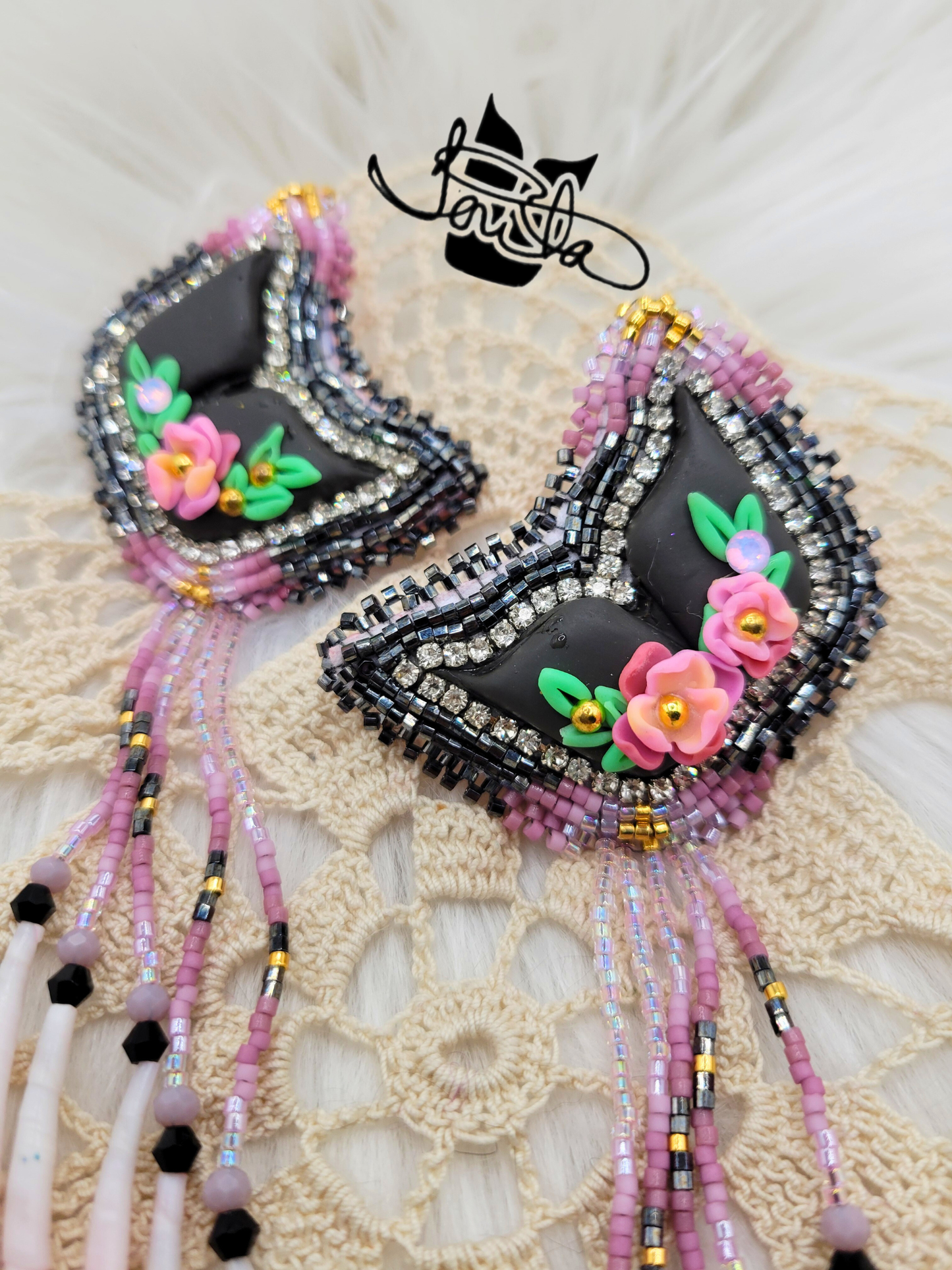 uɁu·tax̌ (Whaler) Earrings