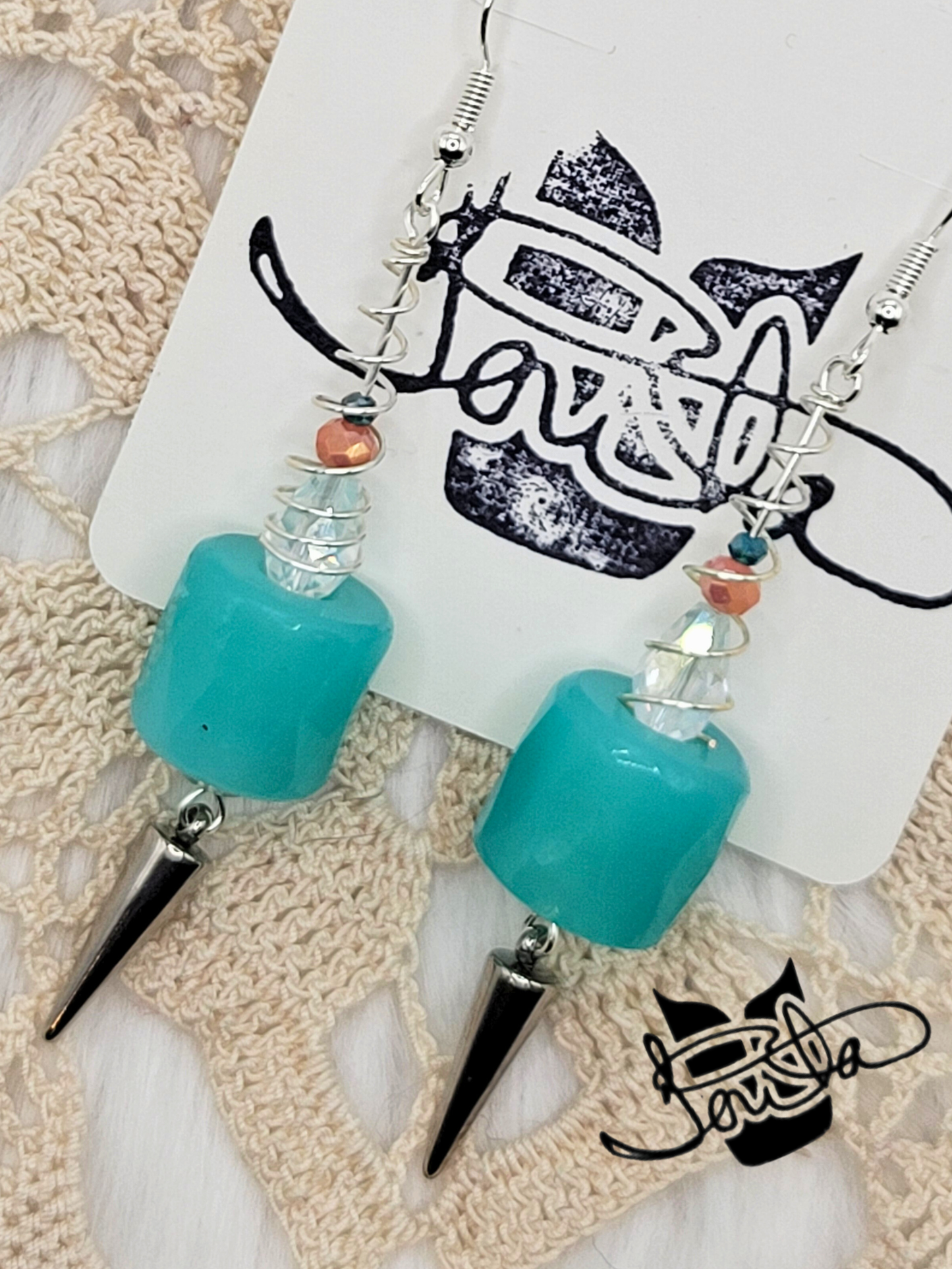 Single Auntie's Aqua