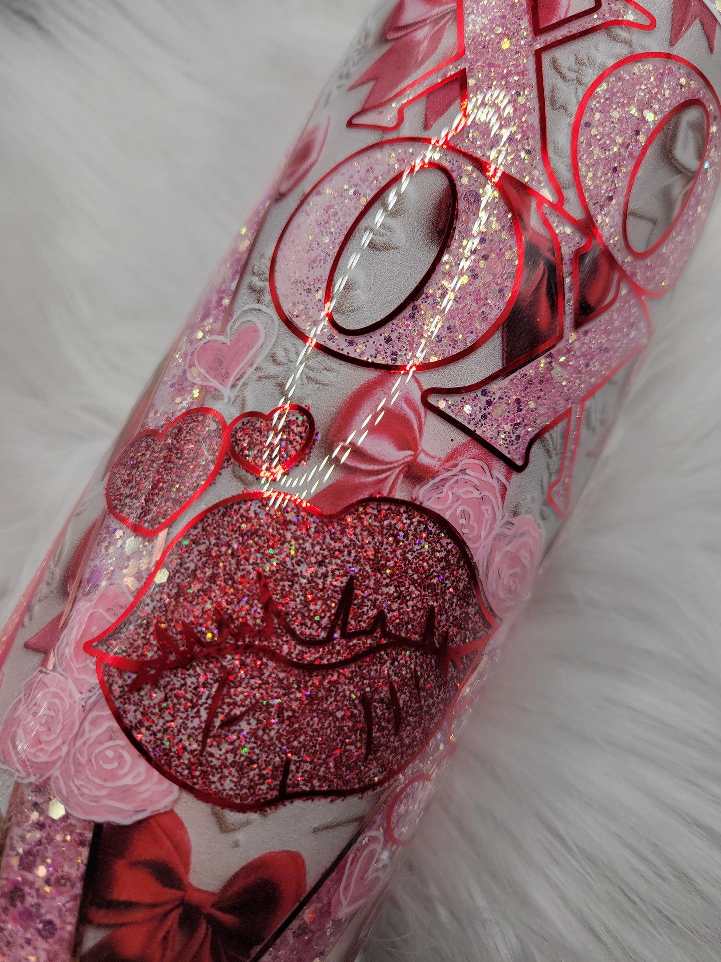 32OZ XOXO tumbler with Snow Globe Bottom