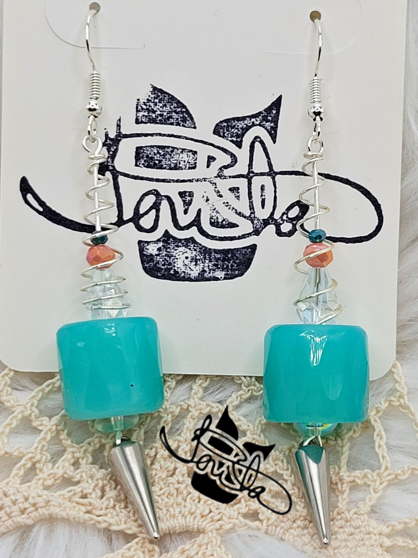 Single Auntie's Aqua