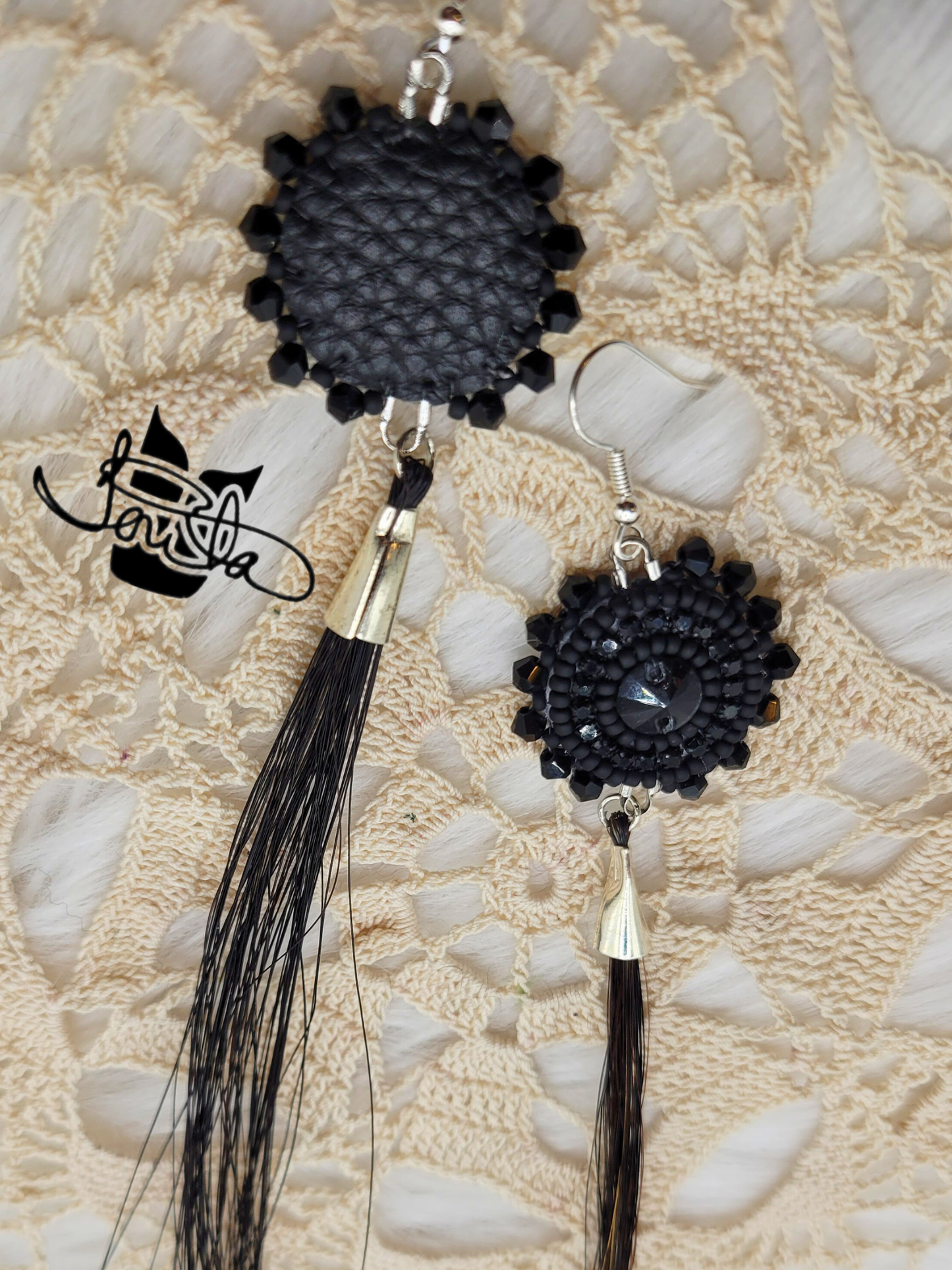 "Better Don't" Earrings with horse hair